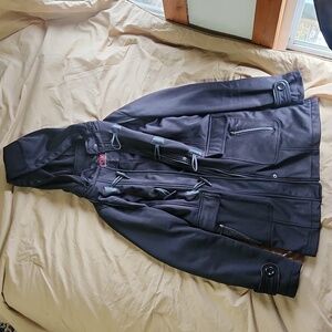 YOKI women's coat size Large